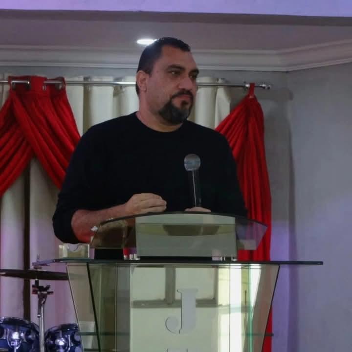 Foto do Pastor Ivan Heker